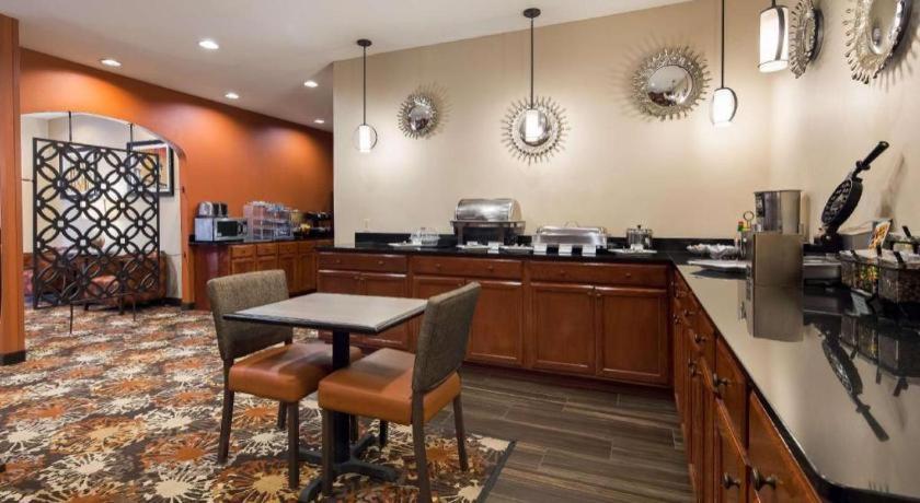 Best Western Plaquemine Inn Экстерьер фото
